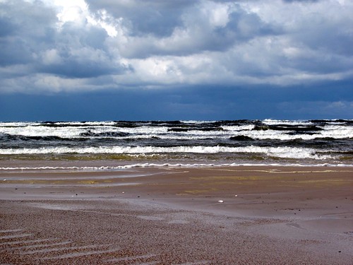 holiday storm beach clouds canon coast waves august balticsea powershot latvia 2014 liepaja sx120 rhomboederrippel