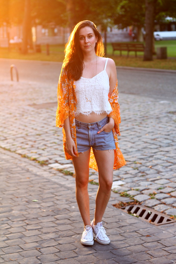 Festival Style in Minkpink, Levi's and Converse - THE STYLING DUTCHMAN.