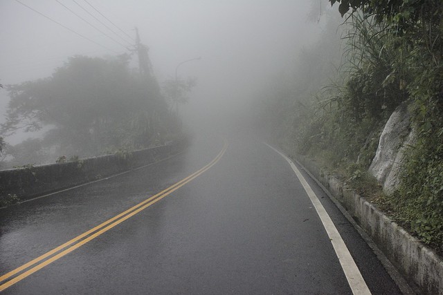 新中橫公路大霧風景