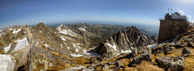 panoramic view from Lomnický štít (Lomnický peak) summit