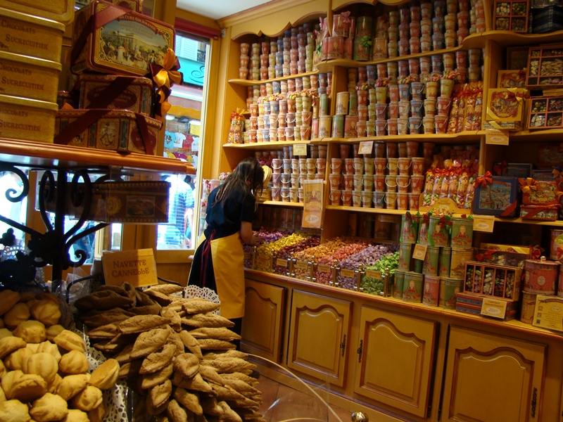 Montmartre candy shop