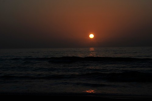 ocean morning summer sky beach clouds sunrise texas goldenhour southpadreisland