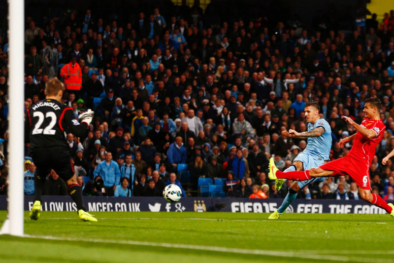 140825_ENG_Manchester_City_v_Liverpool_3_1_MNE_Stevan_Jovetic_scores_first