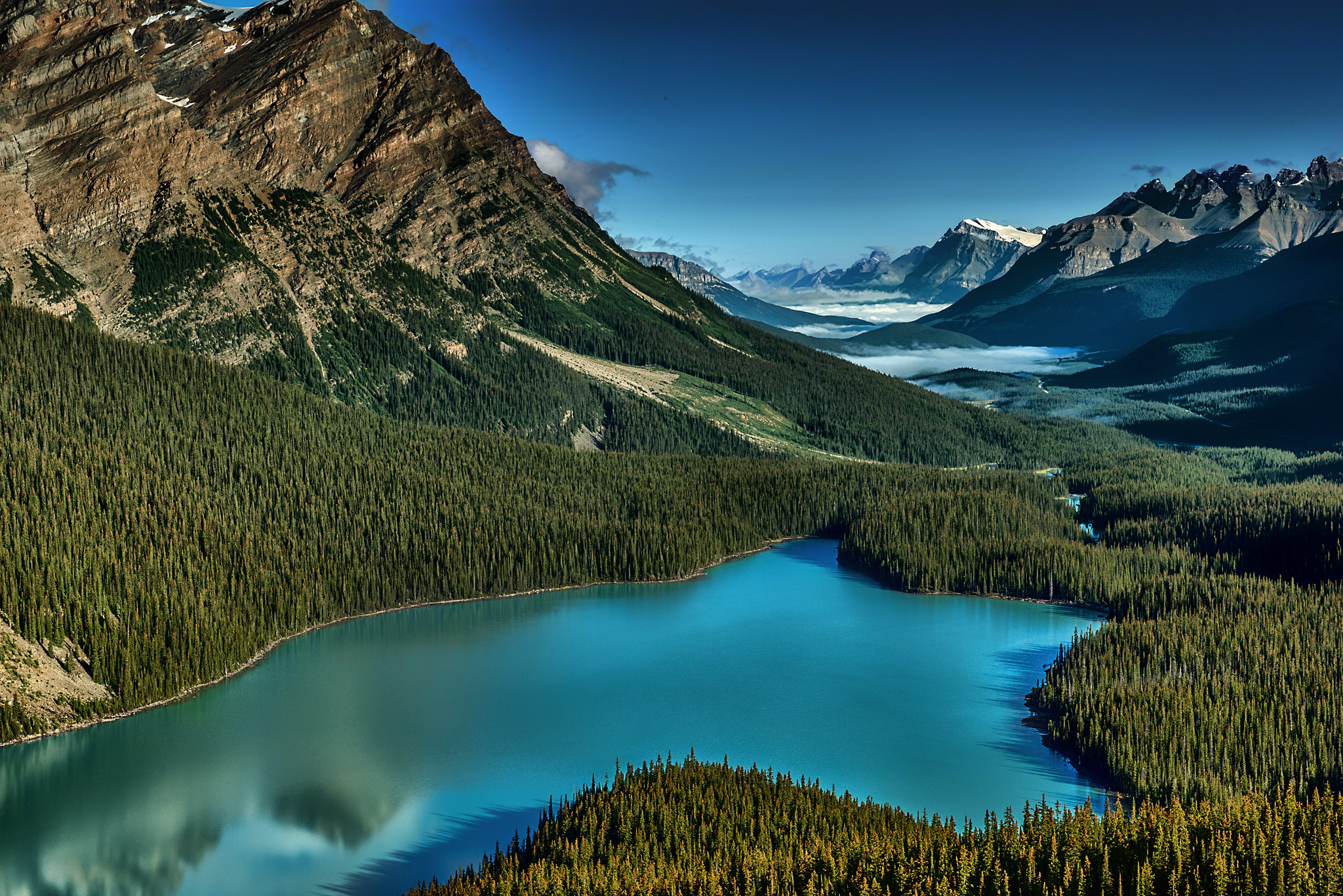 The Breathtaking Peyto Lake in Banff Alberta. Photo by Angie_1964. [OS ...