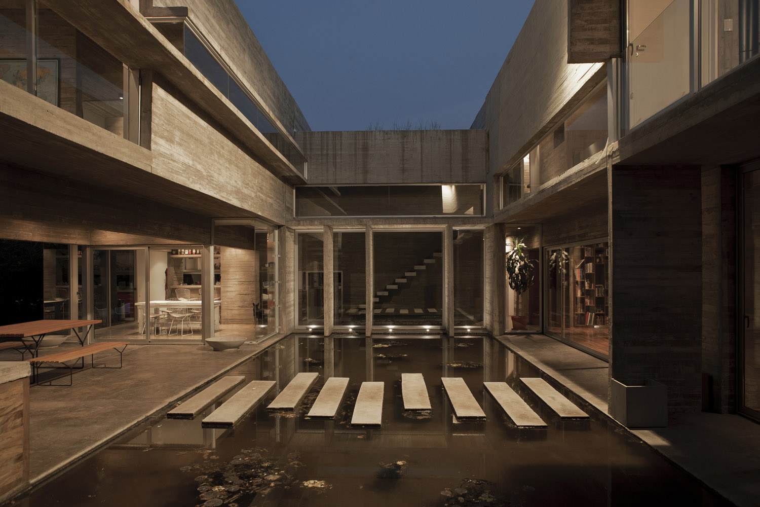 mm_Torcuato House design by BAK arquitectos_07