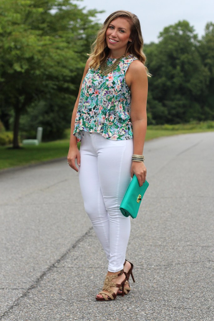 Floral Top | White Jeans | Outfit | #LivingAfterMidnite