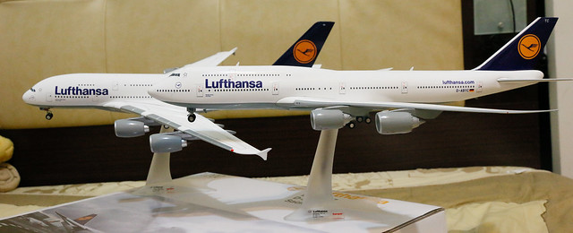 Lufthansa 747-8i + A380