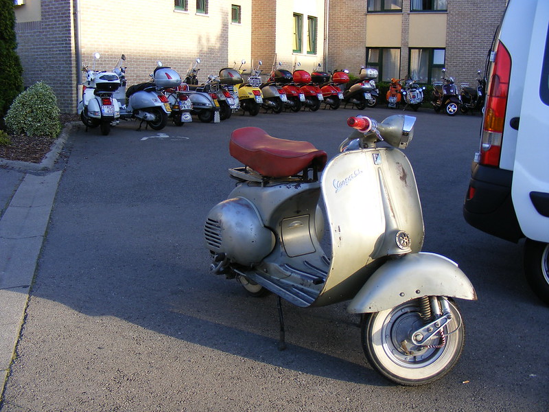 Luxembourg Vespa Days 2014 14547504369_97db8a8fee_c