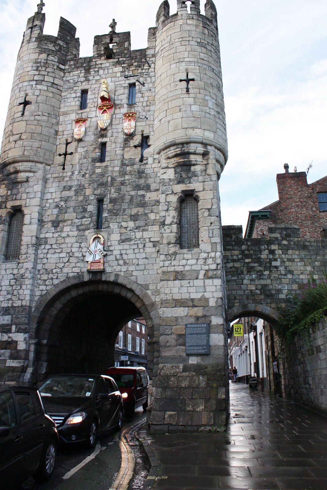 York gate into the city