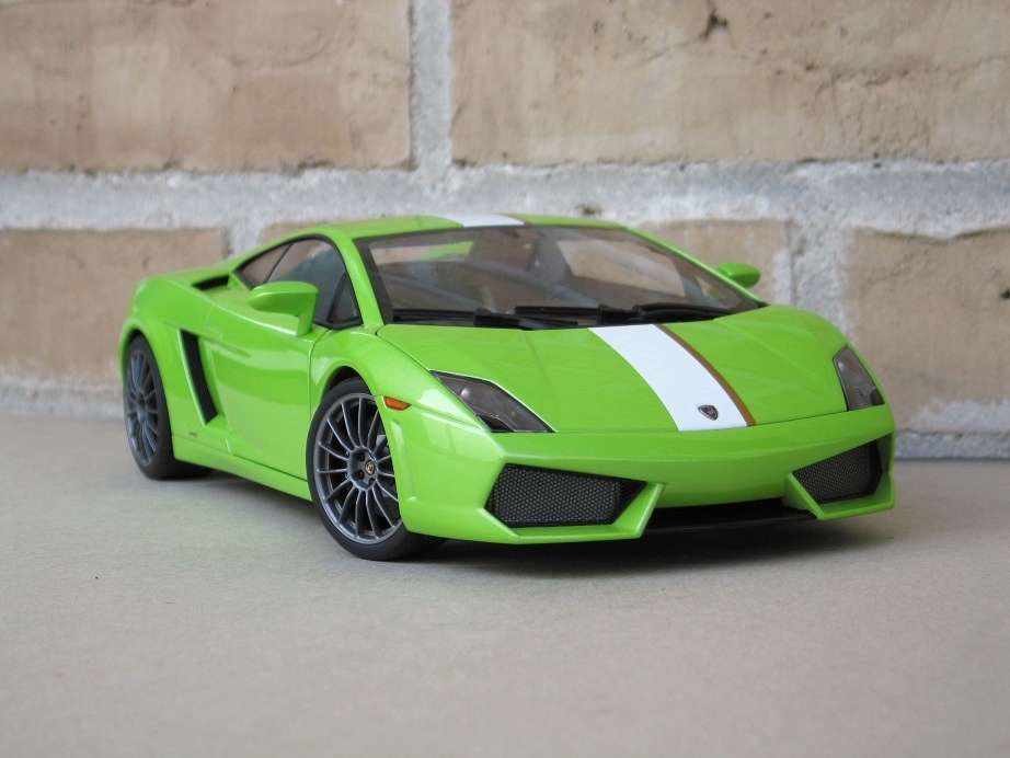AUTOart 1:18 Balboni Gallardo LP550-2 (green) project
