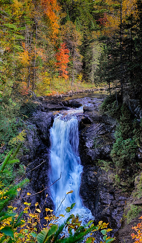 longexposure autumn panorama usa river waterfall stream maine somerset manipulations falls fallfoliage northeastsomerset