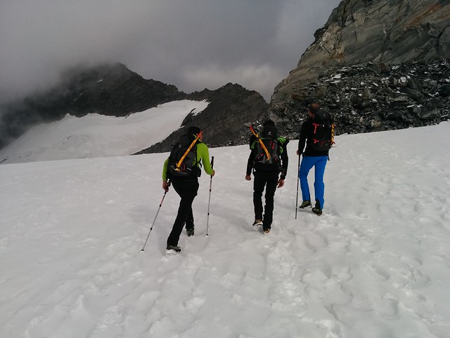 Aufstieg Gletscherfeld Hoher Weißzint