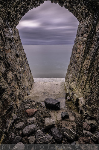 longexposure sky beach rocks tunnel devon portal torquay meadfooot rtaphotography