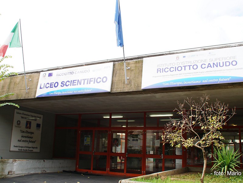 Liceo Scientifico R. Canudo