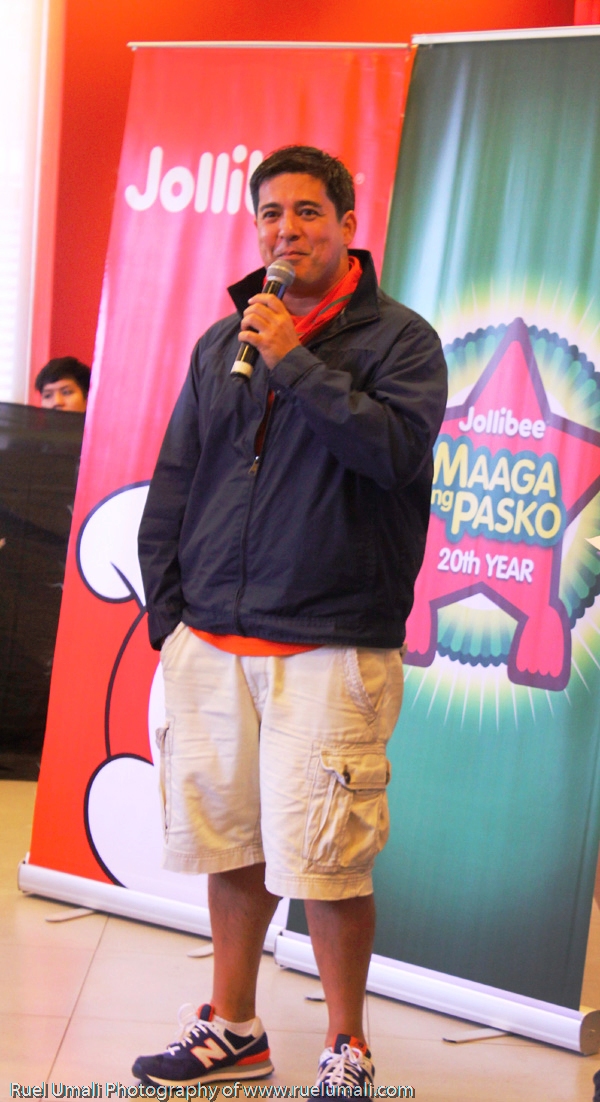 Jollibee Launches 20th Maaga ang Pasko in South Luzon  With Aga Muhlach