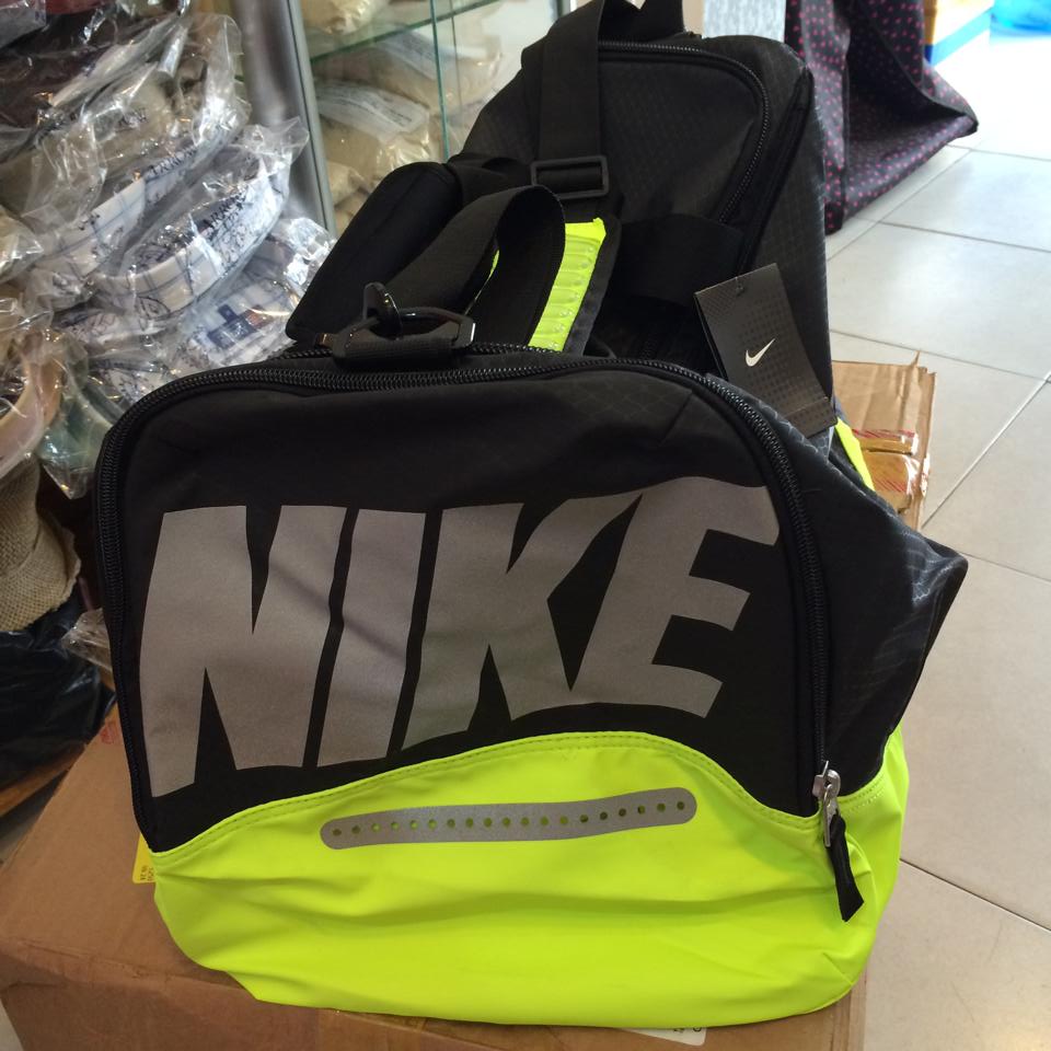 [ HCM ] Bán túi Nike Air Max Vapor Duffel màu xanh dạ quang, hàng độc VN ko có hàng - 2
