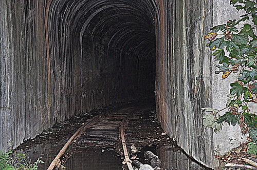 abandoned tunnel lth traintunnel loveleigh tunnelsprings leigh49137 loveleighphotography leighharrell leighturberville leightharrell