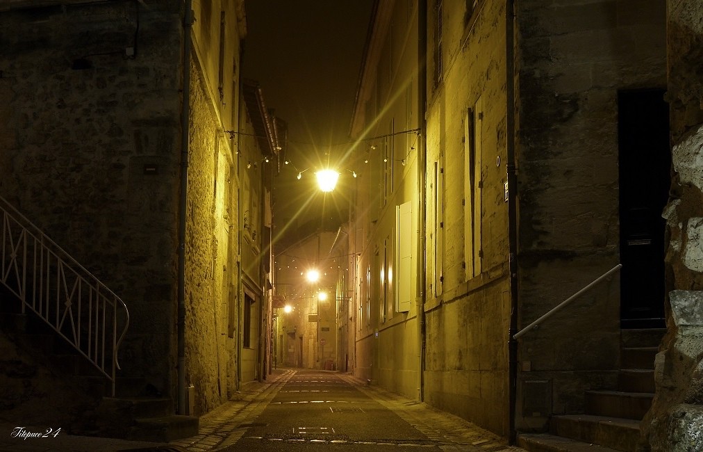 Vieilles rues de nuit de Périgueux + correction de la 1 15630642385_62cd4eb336_b
