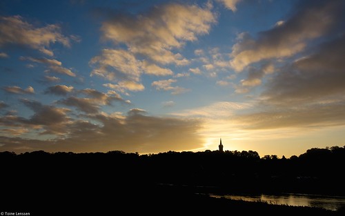 church netherlands sunrise nederland redsky silhouet limburg cityview elsloo limbourg