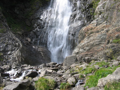 italien italy mountain alps water rock stone landscape waterfall wasser wasserfall spray berge alpen landschaft stein tyrol südtirol felsen froth gischt