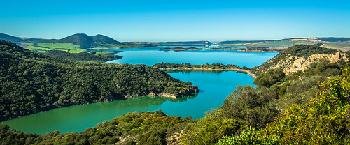 lake mountains landscape spain andalucia cadiz algar
