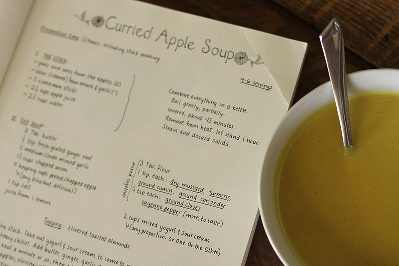 curried apple soup