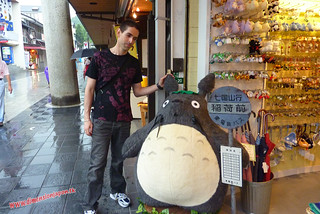 P1060460 Con Totoro (Dazaifu) 12-07-2010 copia