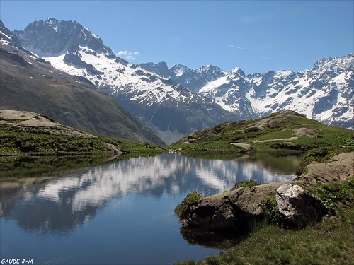 france lac paca paysage montagnes hautesalpes valgaudemar lacdulauzon