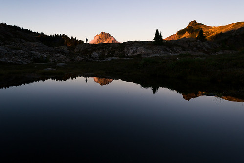 sunset mountains reflection water silhouette landscape outdoors washington pond alone hiking kitlens pacificnorthwest wa tarn pnw goldenhour distant northcascades yellowasterbutte 1855mmf3556