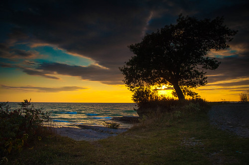 sunset sky lake ontario canada silhouette shoreline shore princeedwardcounty maclellan neutraldensity