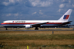 United B767-322/ER N650UA LHR 10/08/1996