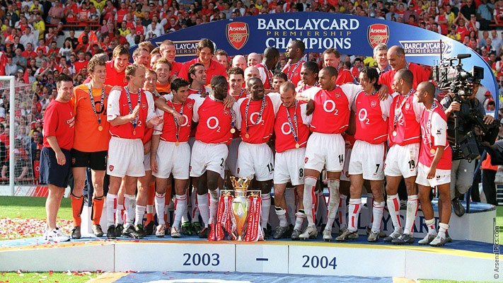 2002-2004-Arsenal-Home-Kit
