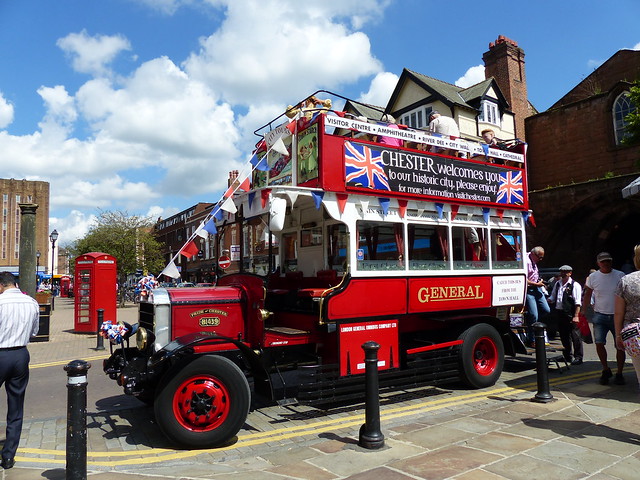 Chester Heritage Tours Bus