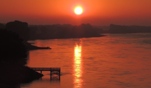 morning red sky orange sun nature water silhouette yellow southdakota sunrise river landscape pier dock nikon midwest missouririver yankton p510