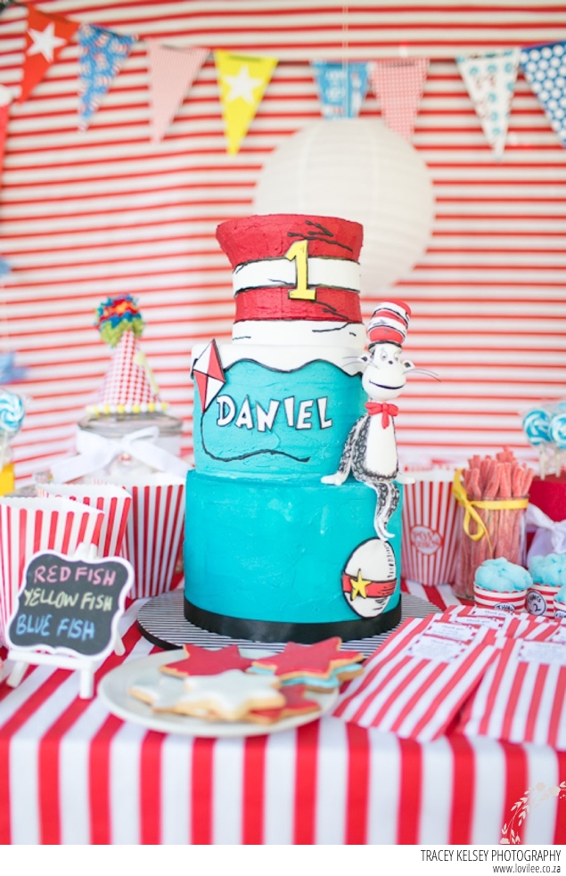 Dr Seuss Cat in the Hat party