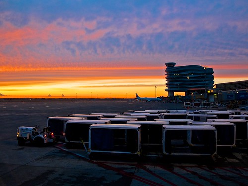 sunset clouds flying airport colours edmonton terminal b737 takenatwork cyeg