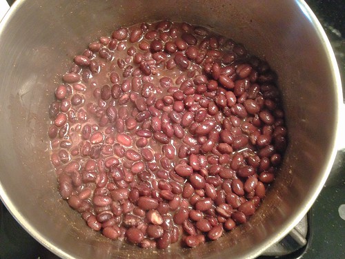 seasoned black beans for burrito bowls