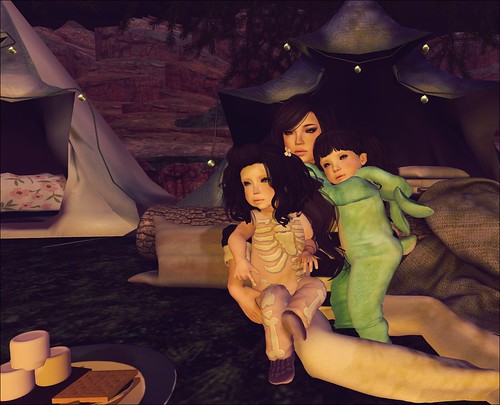 Camp Out - Bella, Tess, Livvy