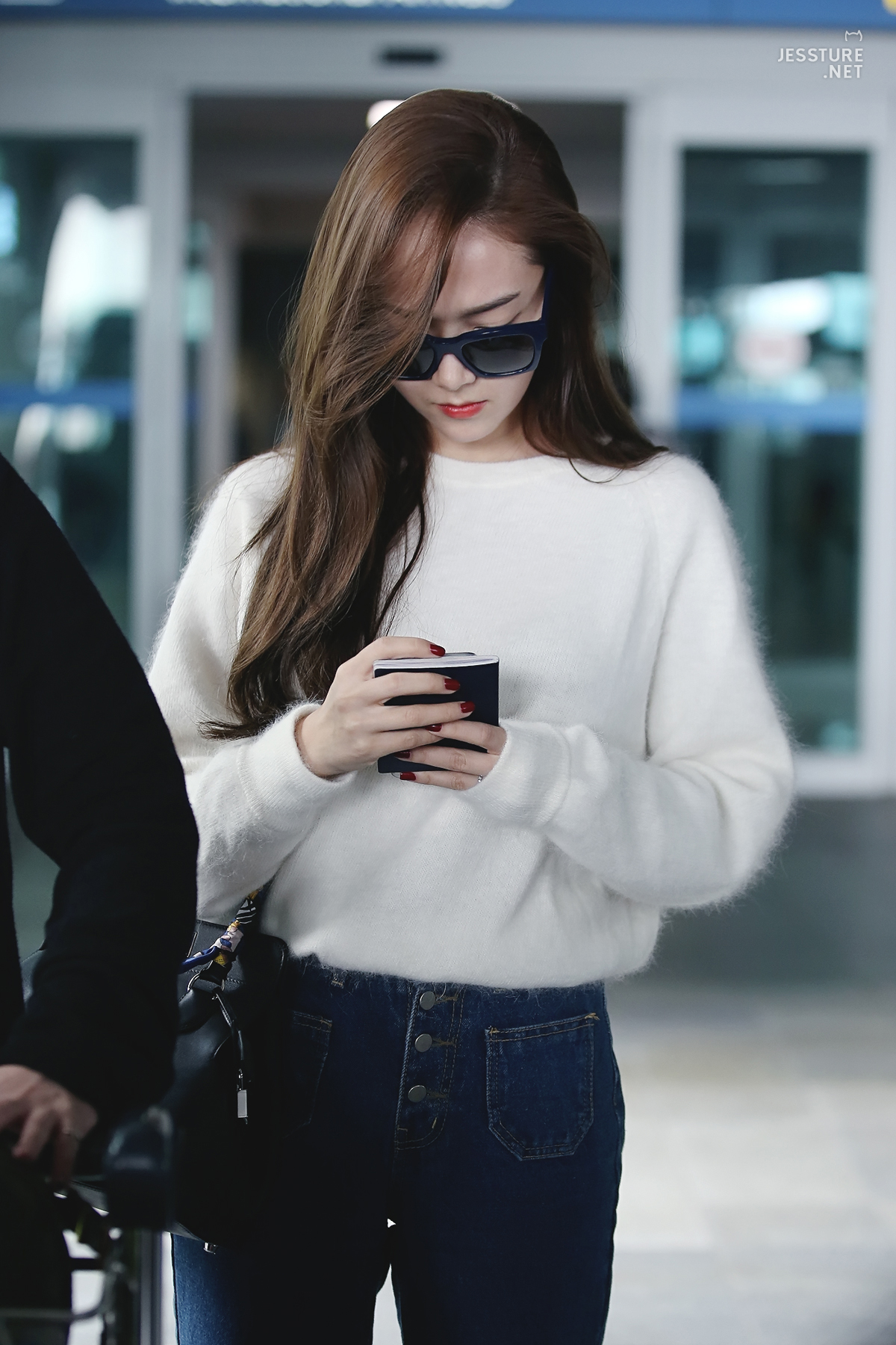 [PIC][22-10-2015]Jessica trở về Hàn Quốc vào trưa nay 30388131010_86a3ce97cf_o