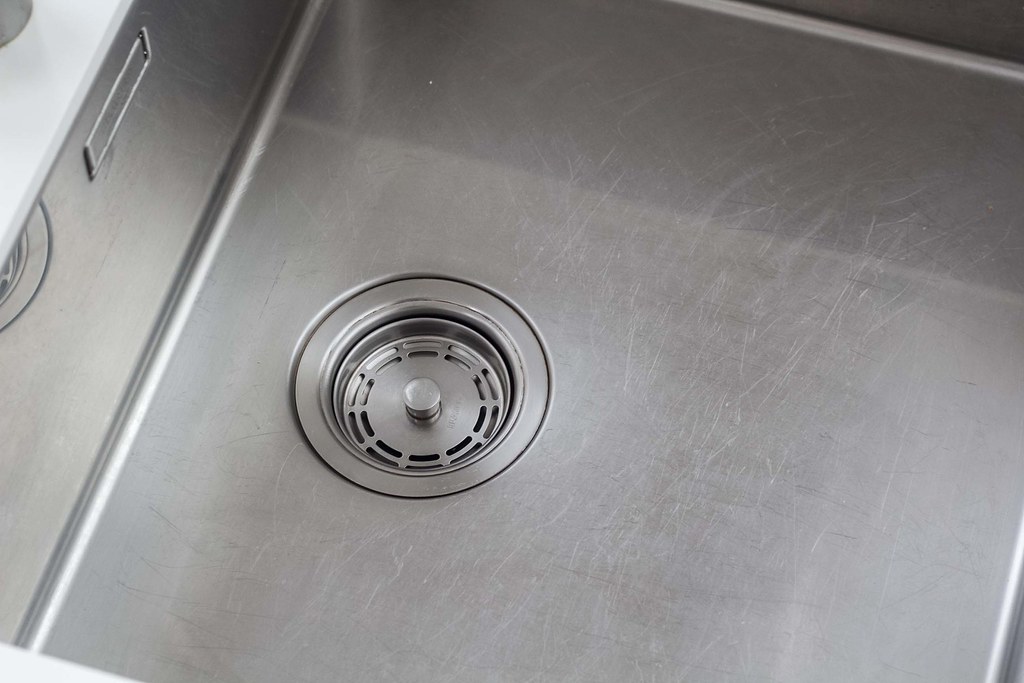 Guide How To: Clean your Sink the Easy Way