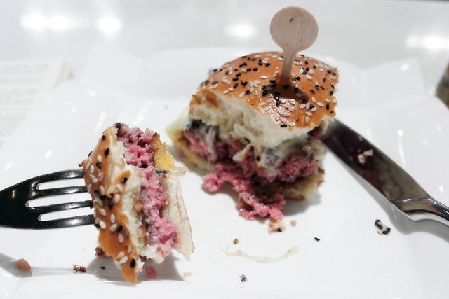 Medium-rare cheeseburger at Gordon Ramsay's BURGR, Las Vegas