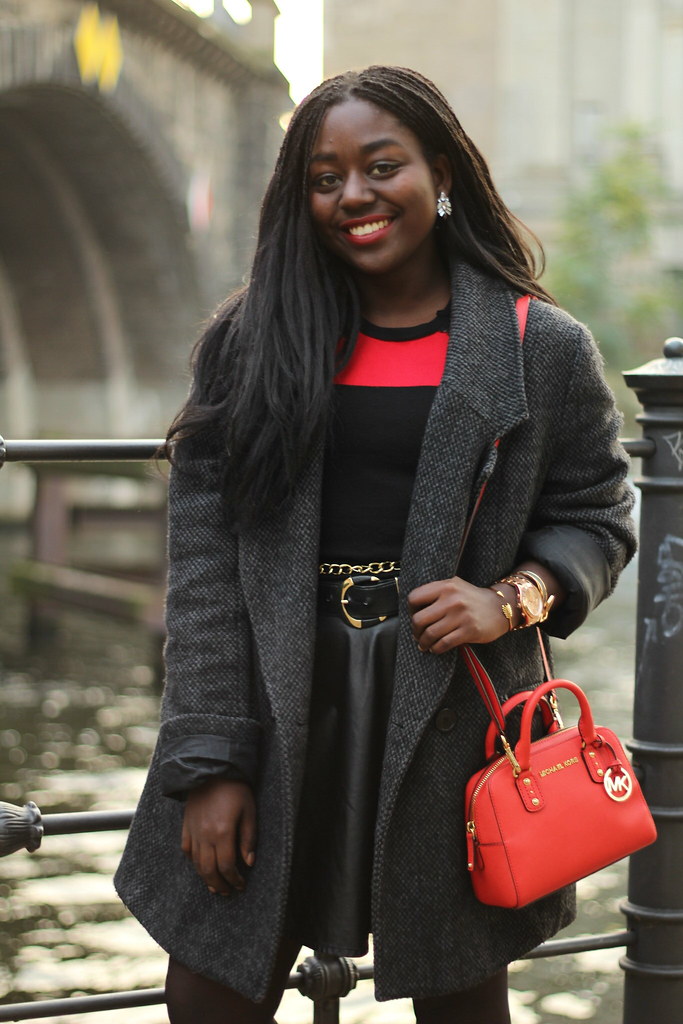 Lois Opoku fall fashion lisforlois michael kors mini bag