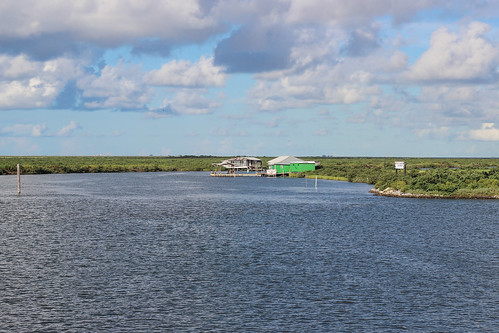 camp canon louisiana bayou wetlands marsh waterscape fourchon lafourcheparish portfourchon canonrebel3ti ilobsterit