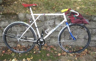 The GT, with the new crankset & a Union BB dynamo