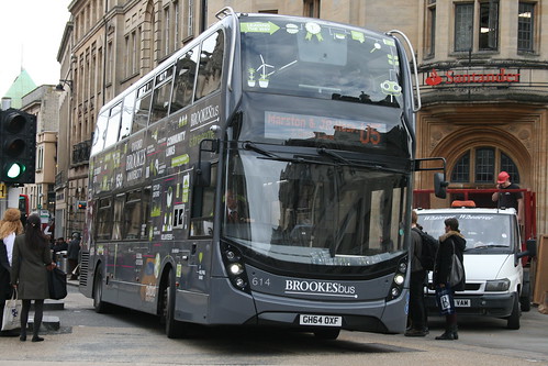 Oxford Bus Company 614 on Route U5, Oxford Carfax