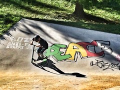 scooter#freestyle#monster#luchon#iniciacion#alex#voluntad#diversion#Pirineos#francia#skatepark#