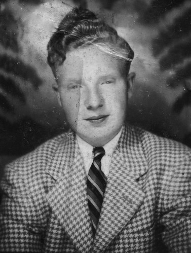portrait houndstooth father dad 1933 blackandwhite found