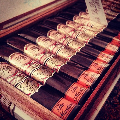 Just arrived my box of #myfather #LeBijou #TheMartino #cigars #cigarporn #cigarsnob #cigaraficionado #cigarlife #cigar #botl