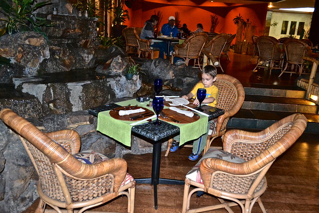 dining room, grand tikal futura hotel, Guatemala city