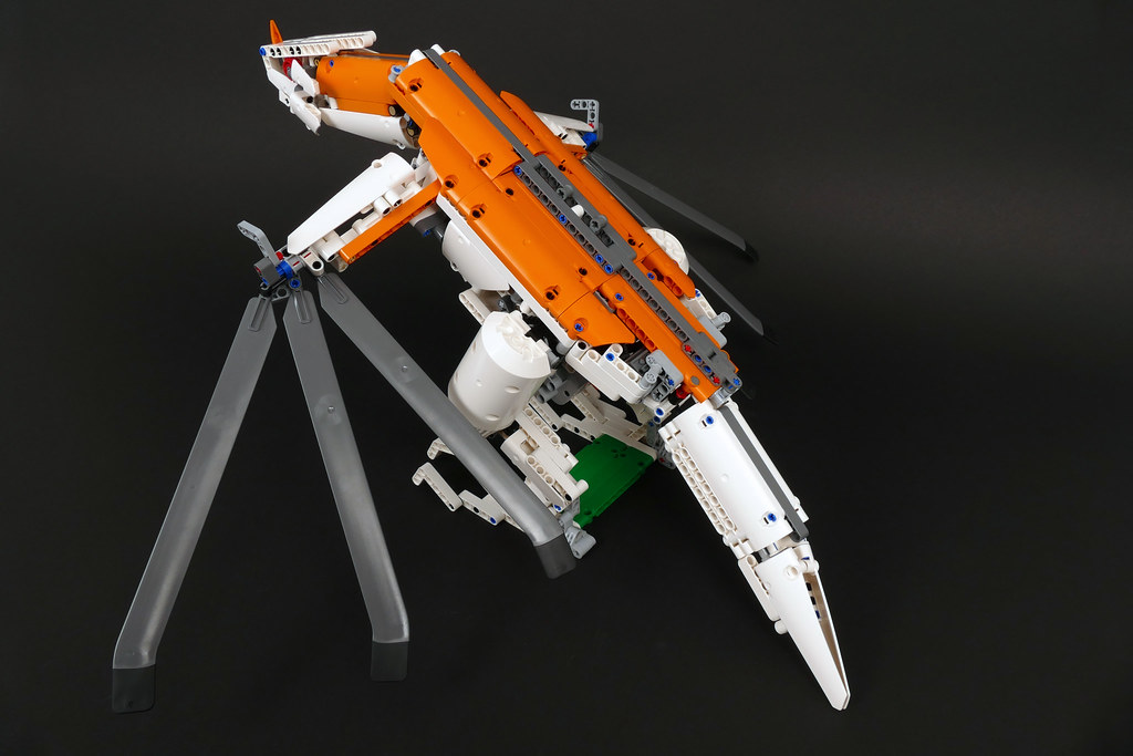 Wyvern - LEGO Technic 42052 Alternate MOC